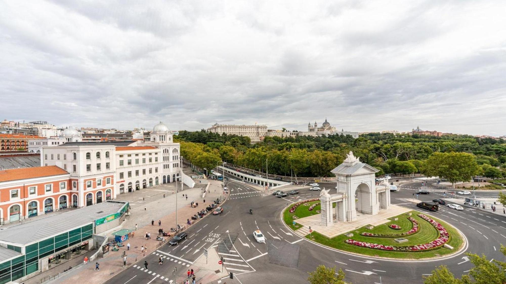 Hotel Nido Principe Pio Madryt Zewnętrze zdjęcie
